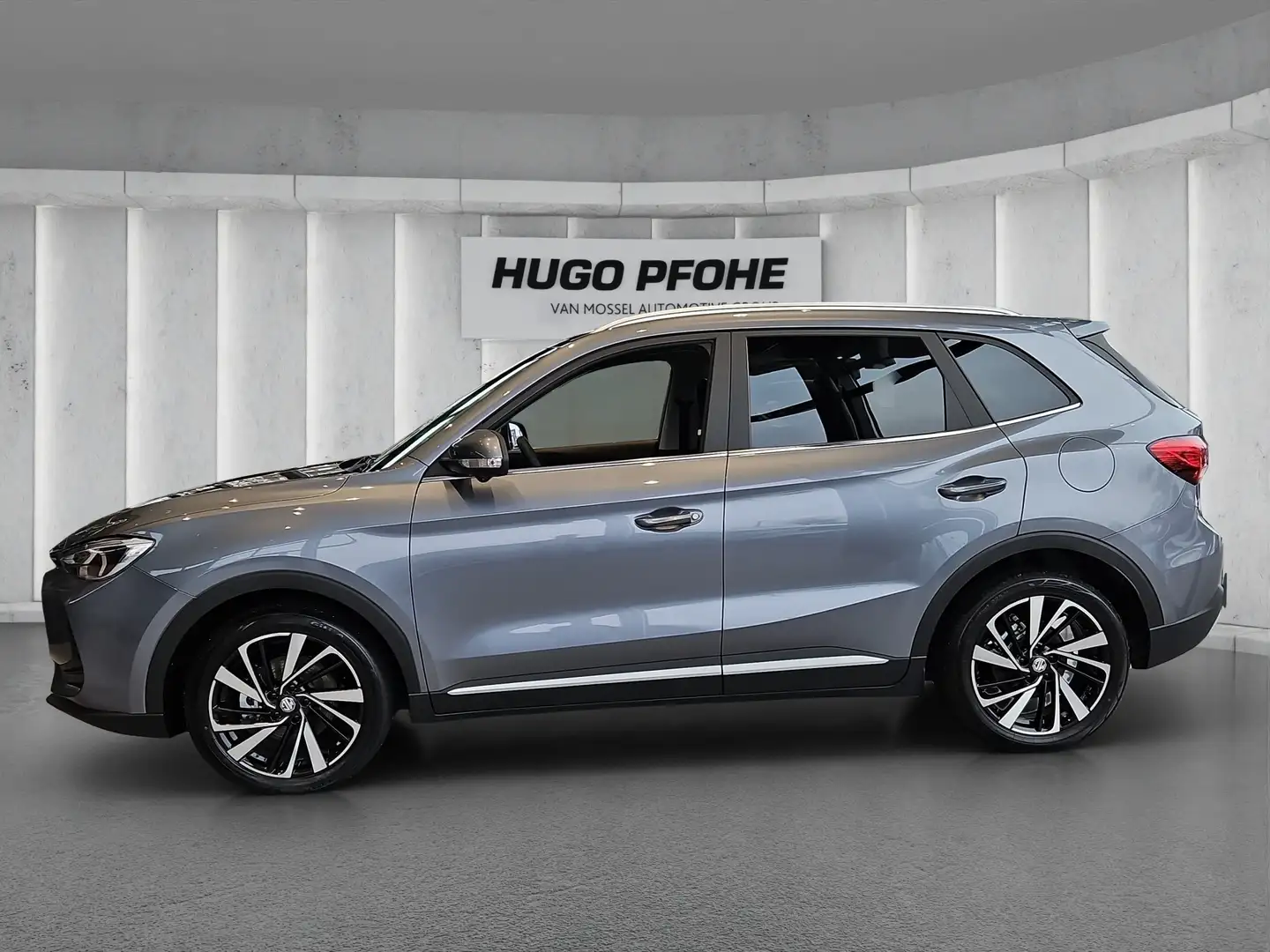 MG ZS Luxury 1.5 Hybrid+ Sports Utility Vehicle. 145 kW. Grau - 2