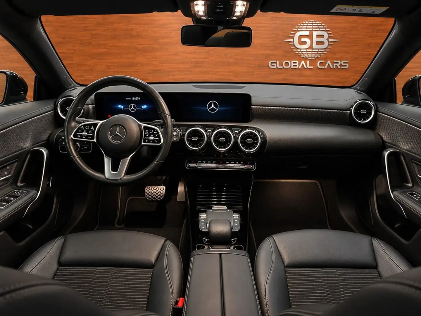 Mercedes-Benz CLA 200 200d Negro - 2