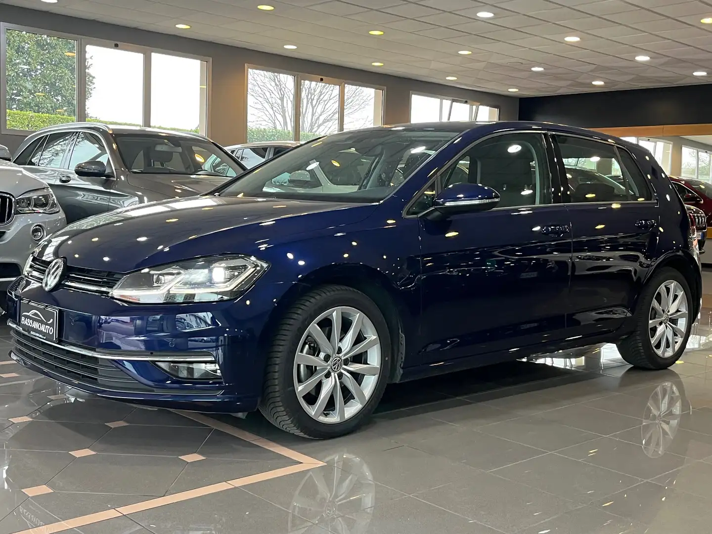 Volkswagen Golf 2.0 tdi Highline 150cv dsg FULL !! Modrá - 1