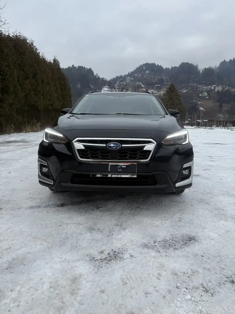 Subaru XV XV 2,0i e-Boxer CVT Style Allrad Aut. Style Schwarz - 2