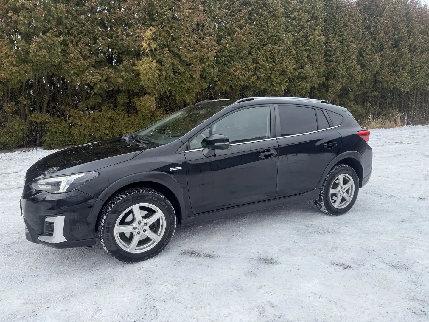 Subaru XV XV 2,0i e-Boxer CVT Style Allrad Aut. Style Schwarz - 1
