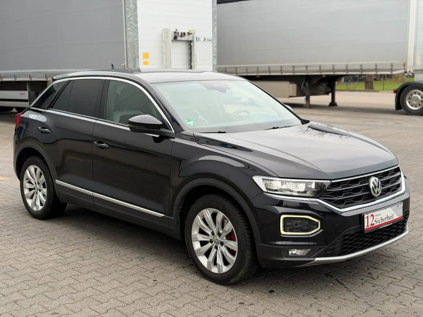 Volkswagen T-Roc Sport 4Motion DSG* Digital Tacho* TÜV neu* Noir - 1