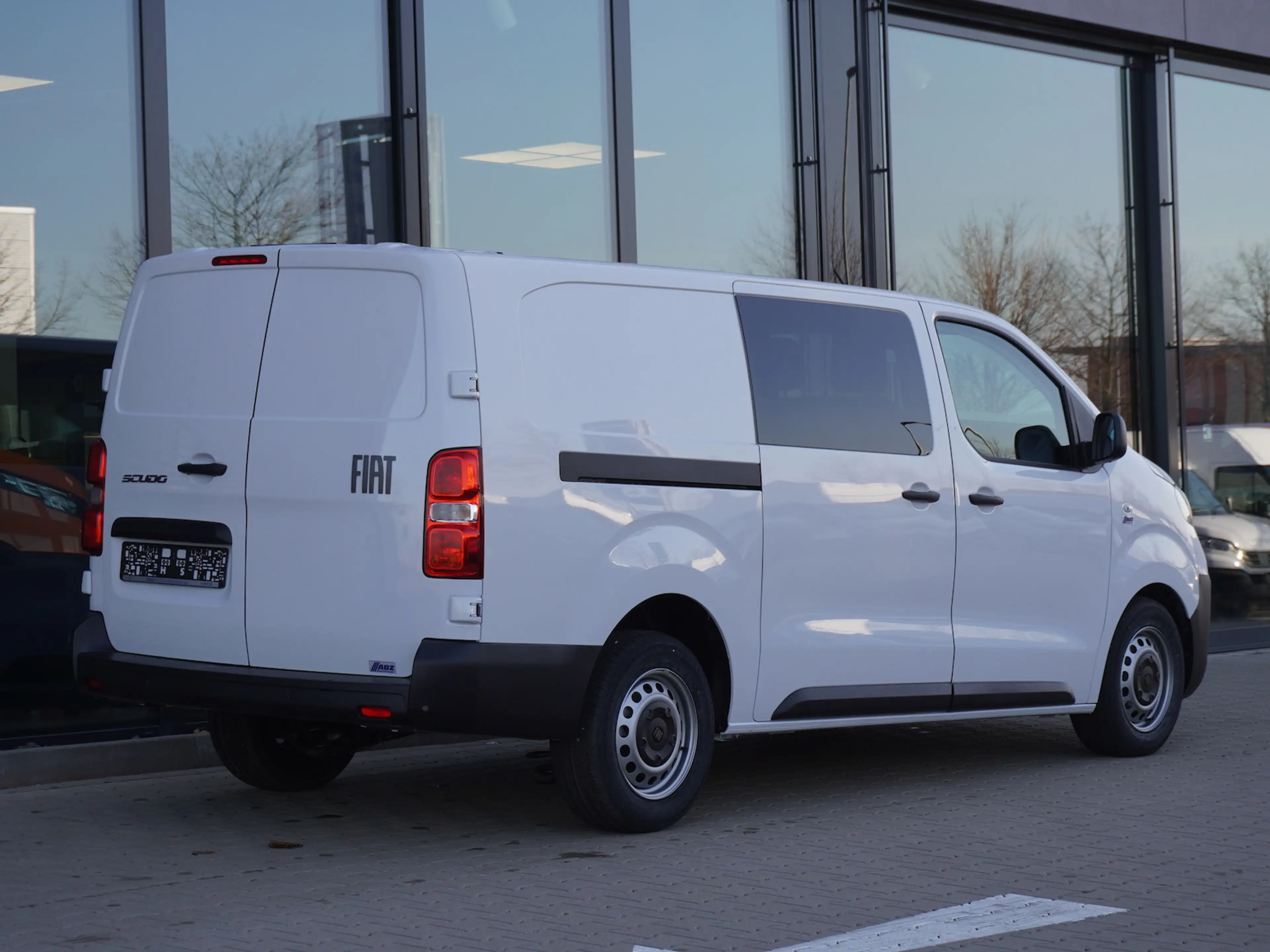 Fiat Scudo Multicab L3 2.2 150 / 6-Sitzer + 10-Zoll — photo 2