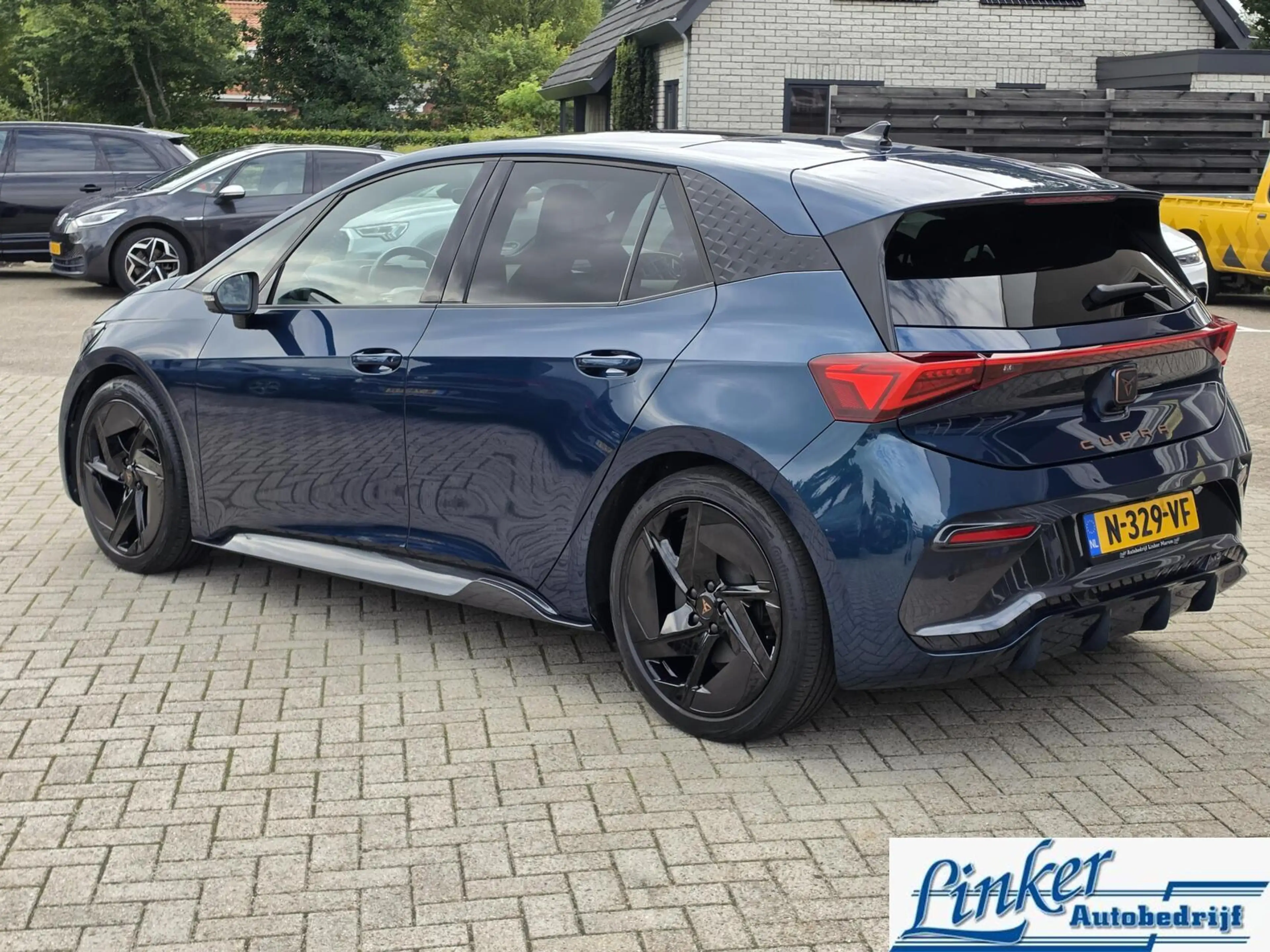 CUPRA Born Copper Edition One 62 kWh SOH 92%|PANO|NL-AUTO|STU — photo 6