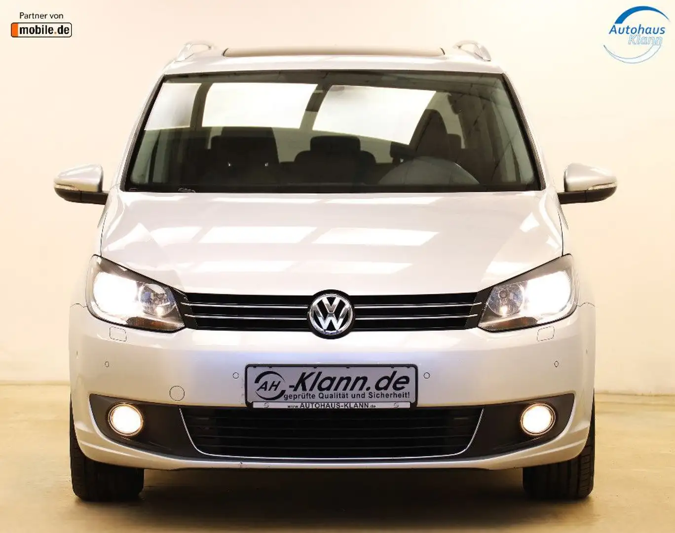 Volkswagen Touran Touran 1.4TSI 140PS DSG Highline Pano AHK 7Sitz Argintiu - 2