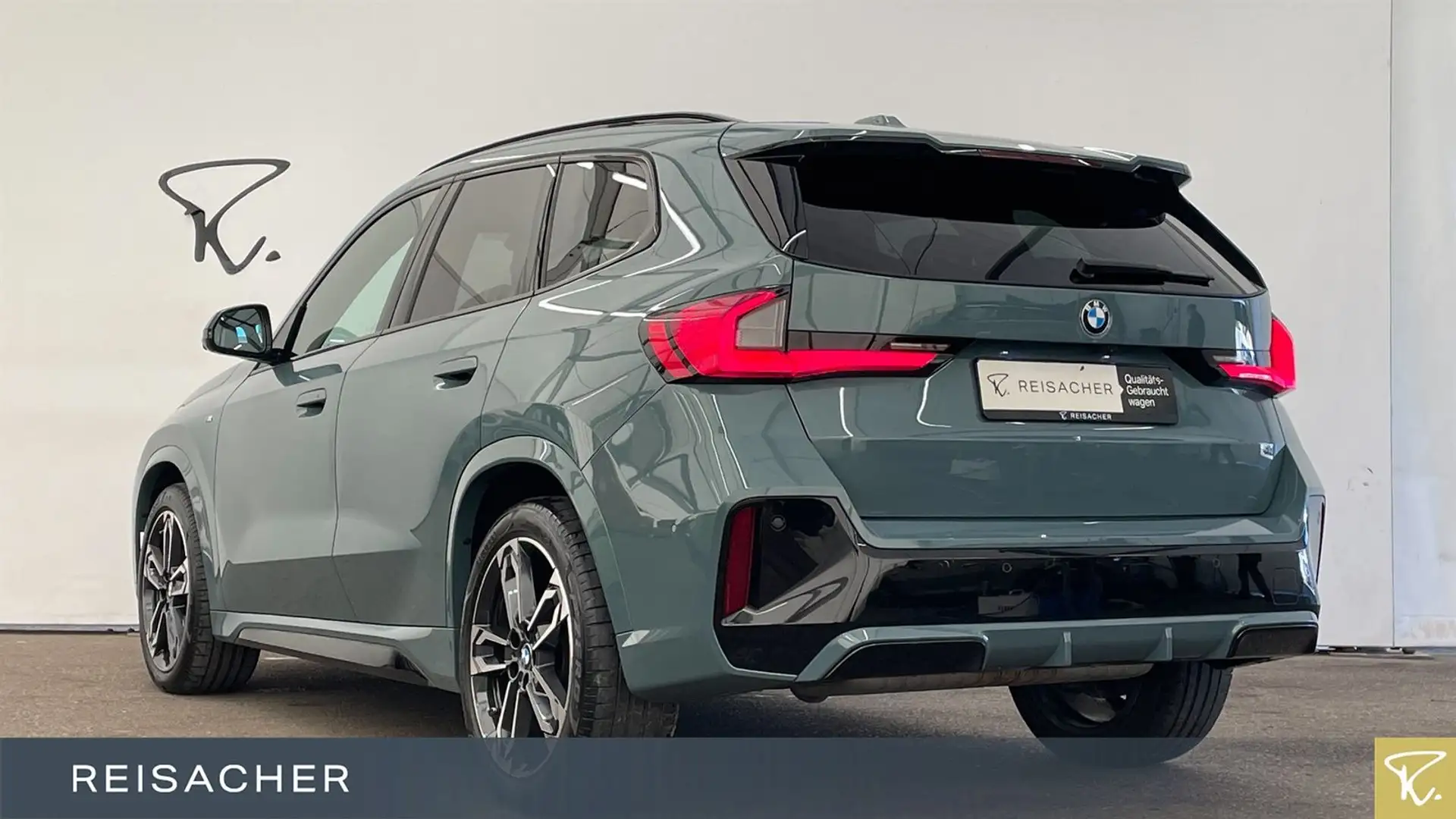 BMW X1 xDrive23i A M-Sport LCPro ACC 360° HUD 19" LM Grün - 2