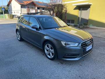 1.6 TDI S tronic Attraction