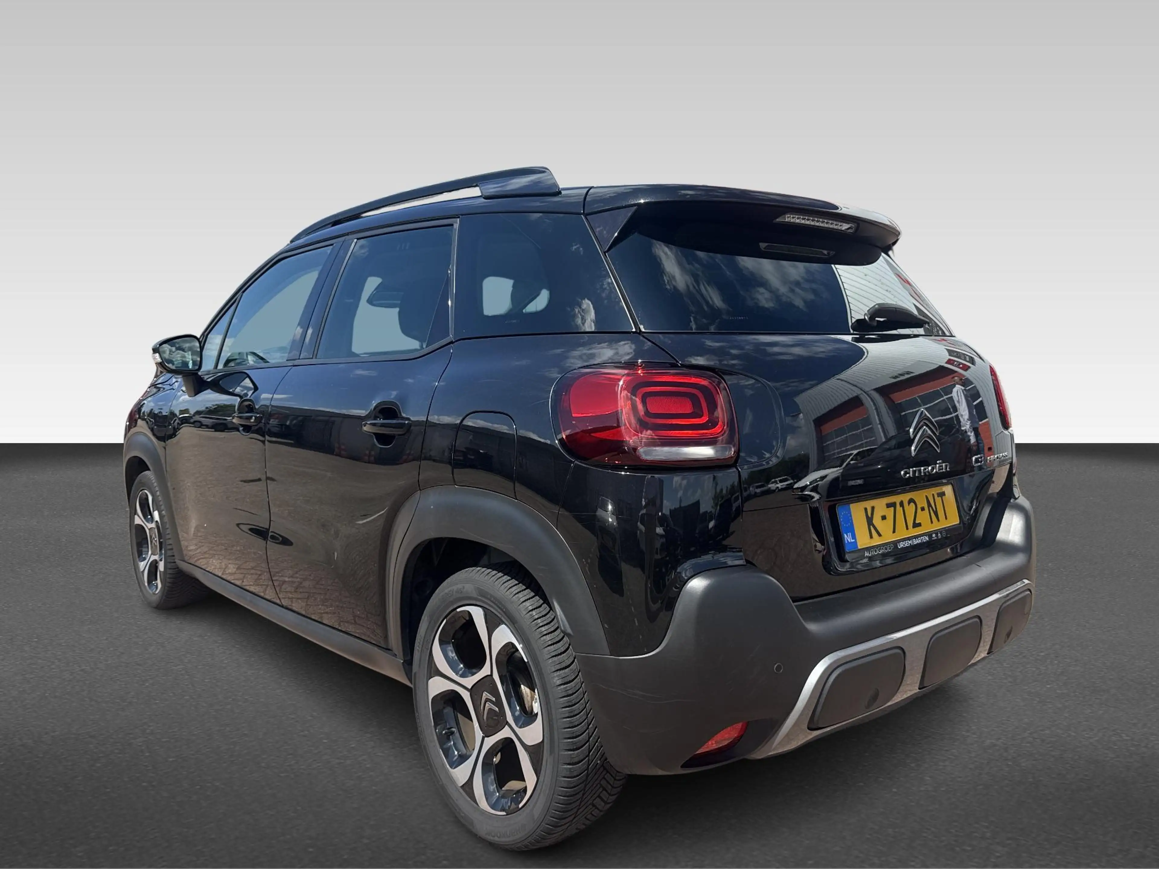 Citroen C3 Aircross 1.2 PureTech S&S Shine — photo 3