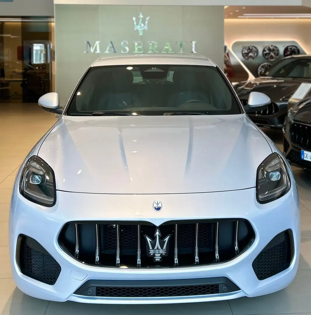 Maserati Grecale 2.0 mhev GT 250cv auto Wit - 2