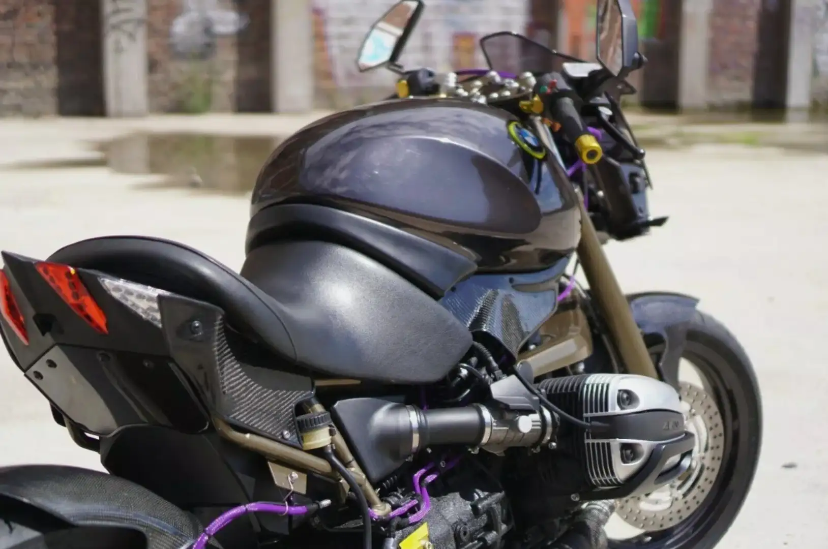 BMW R 1100 R Коричневий - 1