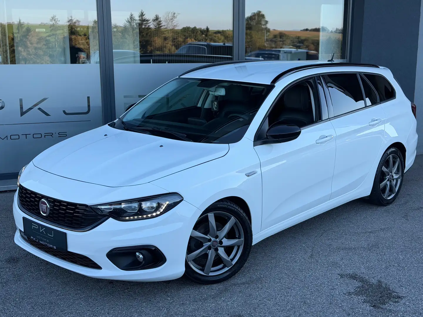 Fiat Tipo S-Design Weiß - 1