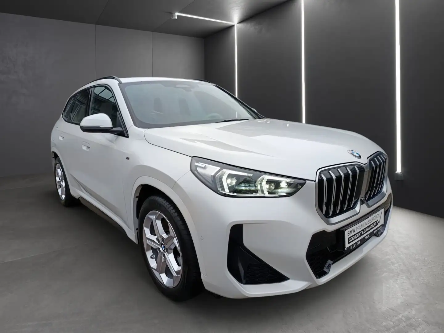 BMW X1 xDrive23d M SPORTPAKET+AHK+MEMORY+ Weiß - 2
