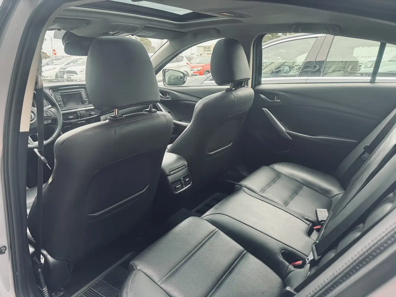 Mazda 6 снимка Mazda 6