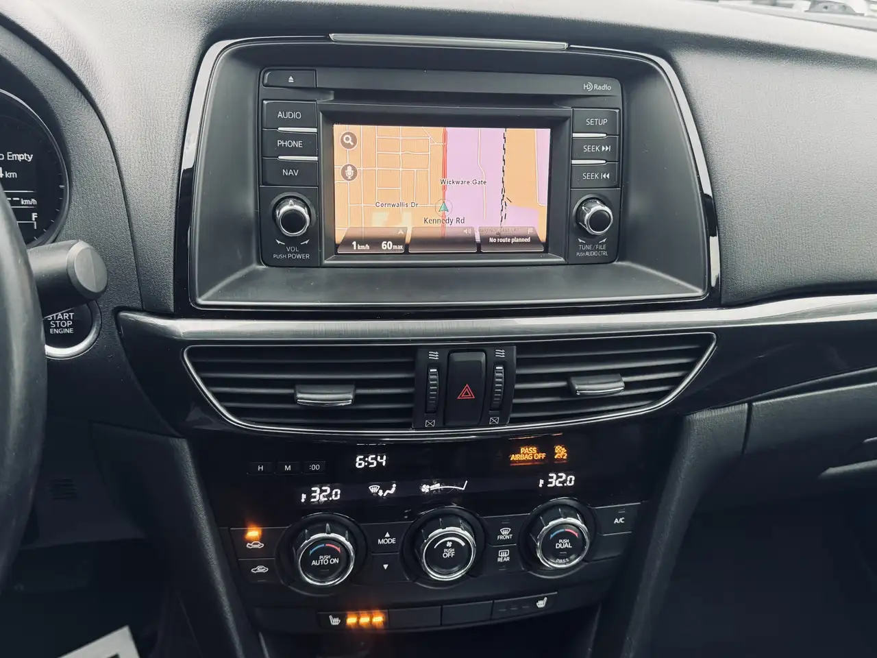 Mazda 6 снимка Mazda 6