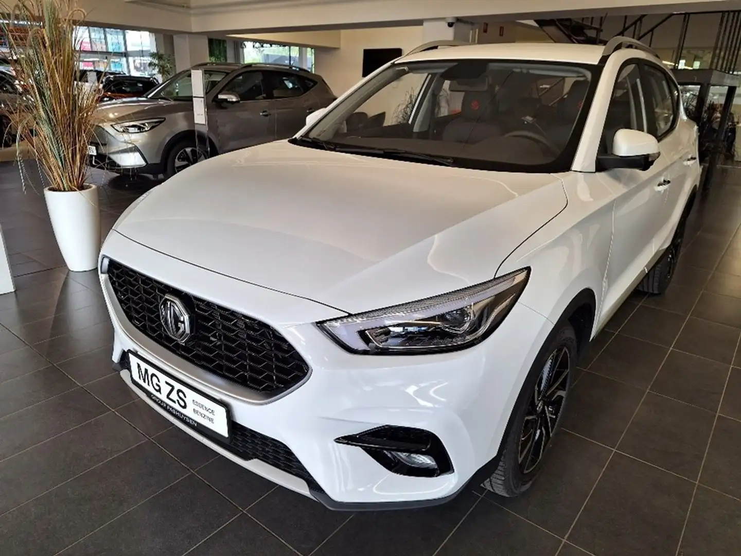 MG ZS 1.5 comfort Blanc - 2