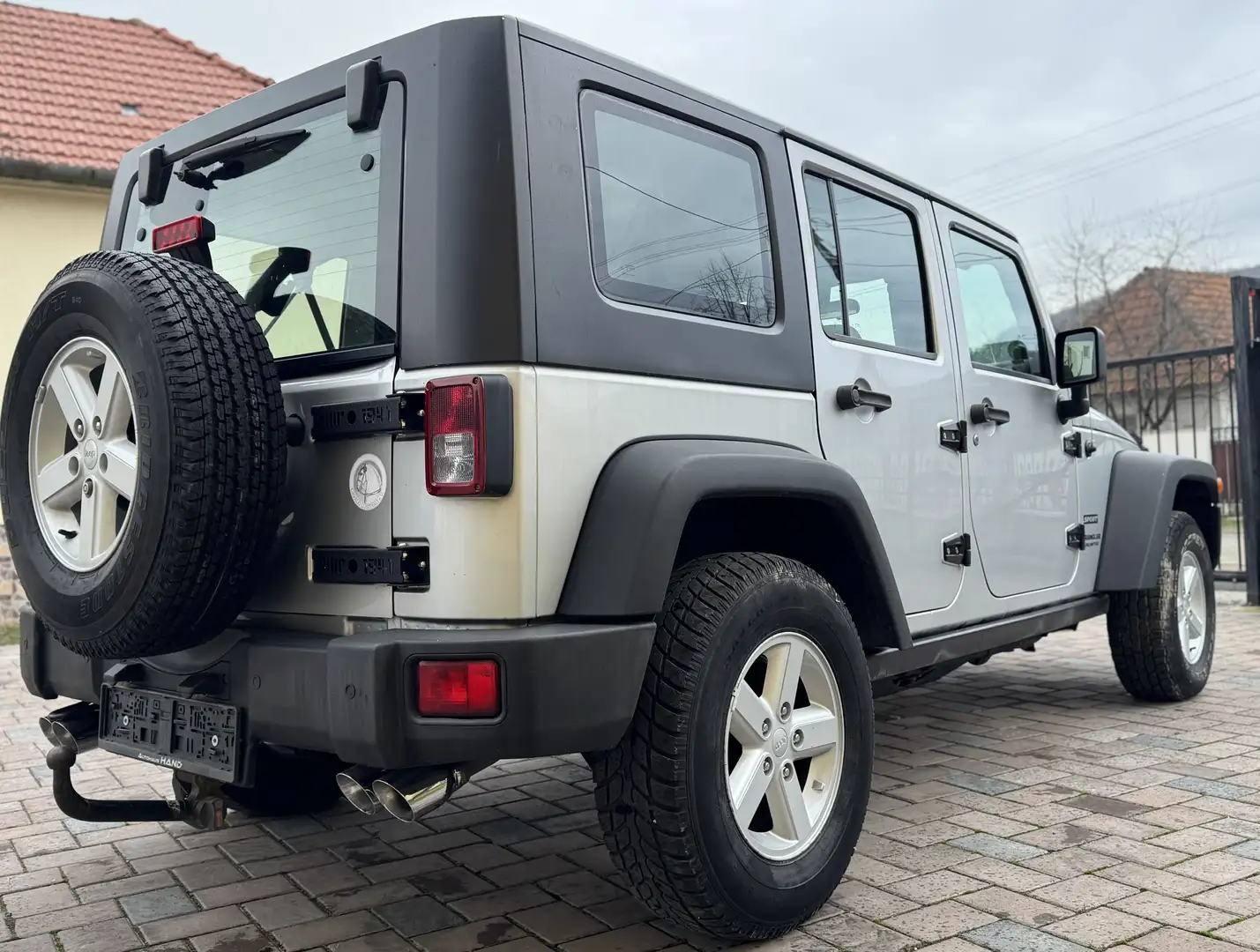 Jeep Wrangler Unlimited 2.8 CRD DPF Sport - 2