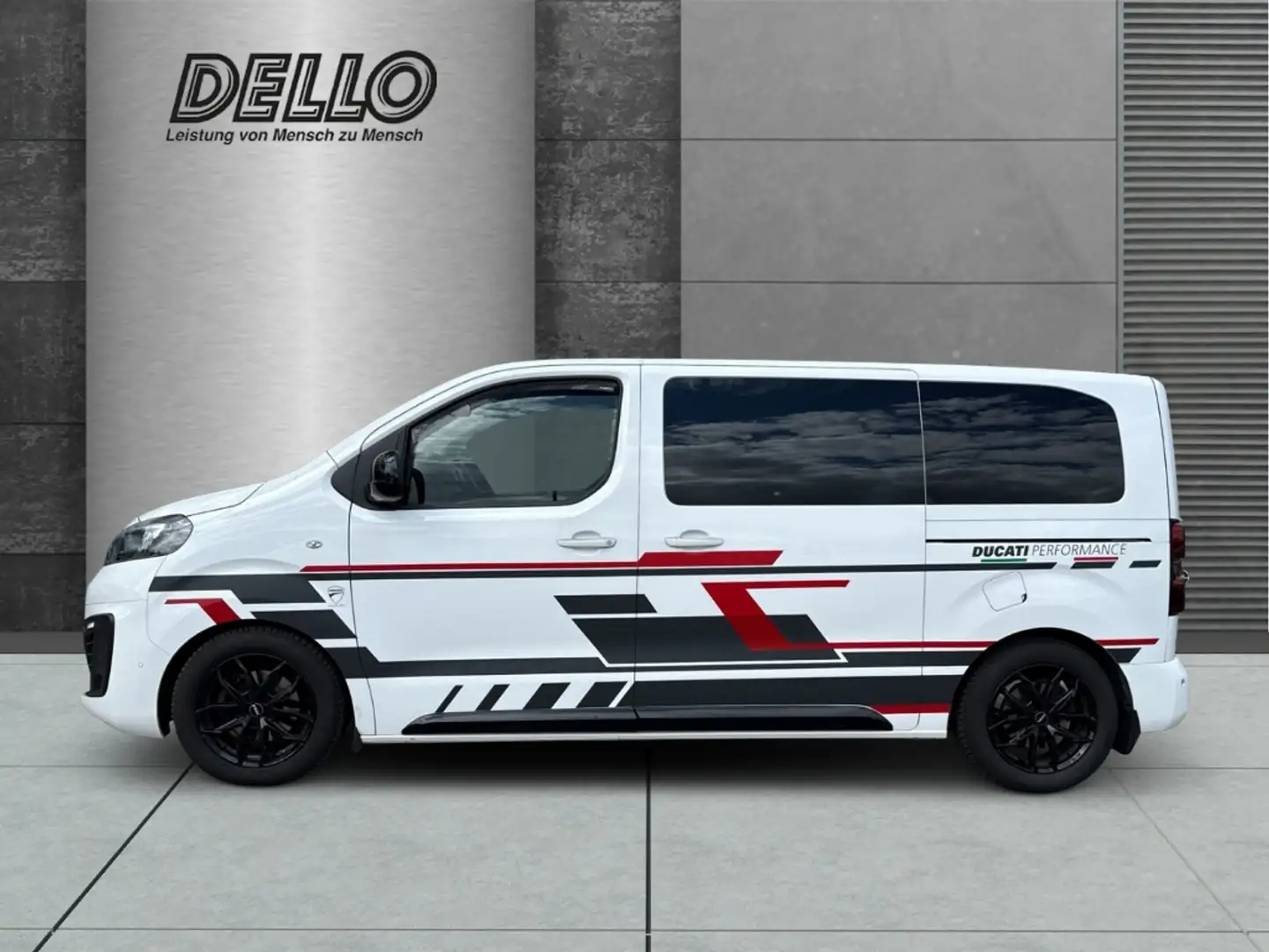 Opel Zafira Life M Tourer Auto. 177PS HUD StandHZG Navi Leder Sound Weiß - 2