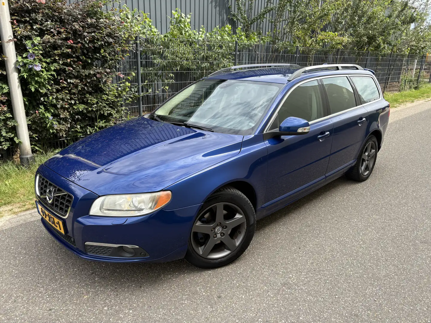 Volvo V70 2.0D Ocean Race / LEER / NAVI / CRUISE / AIRCO Blauw - 2