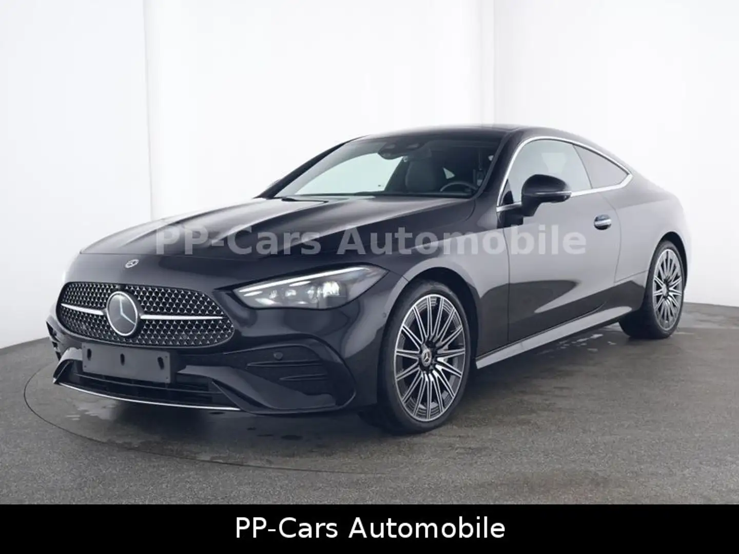 Mercedes-Benz CLE 450 4M AMG PREMIUM+*FAP+*STHZG*Massage*VOLL Zwart - 1