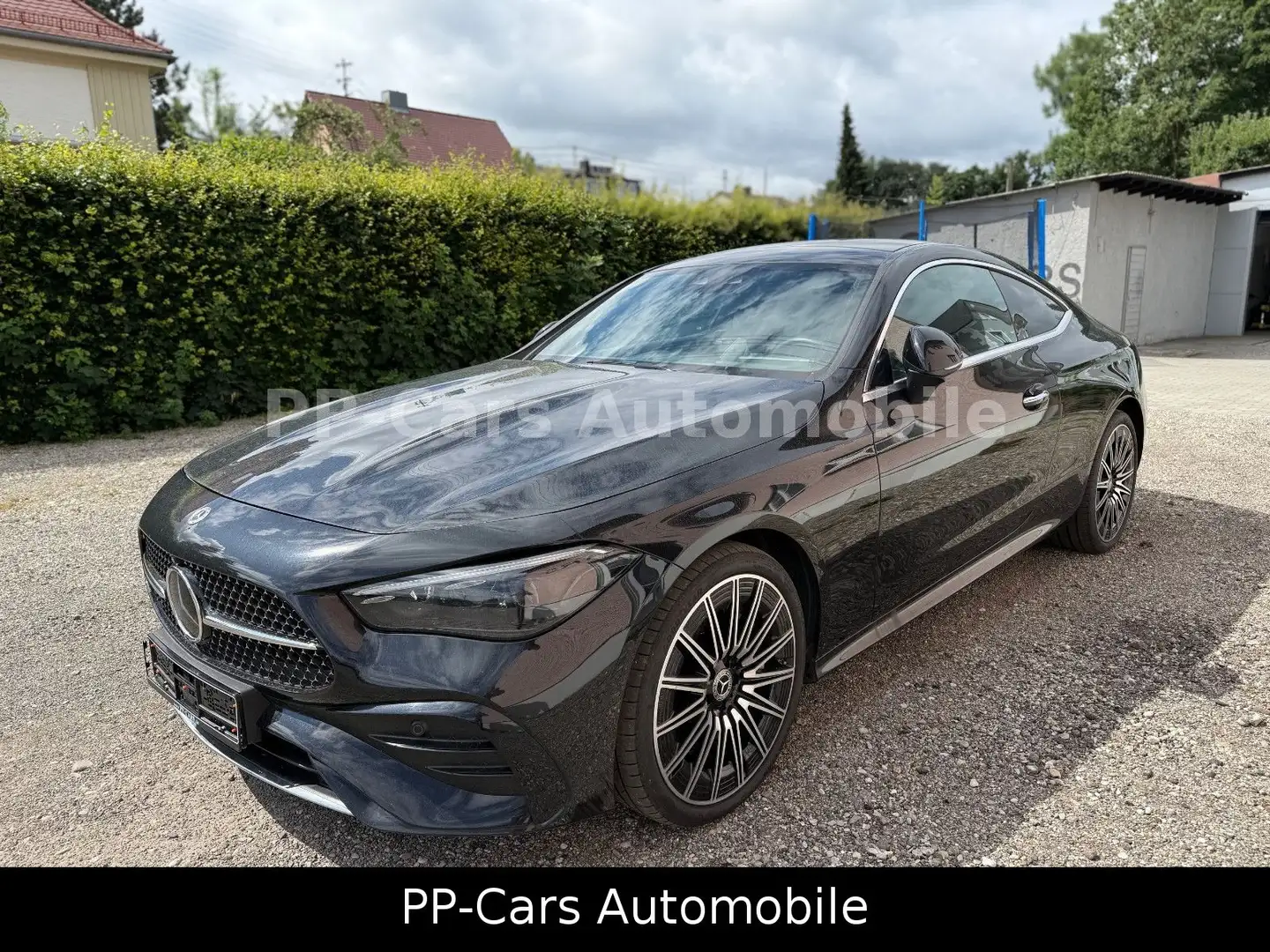 Mercedes-Benz CLE 450 4M AMG PREMIUM+*FAP+*STHZG*Massage*VOLL Czarny - 1