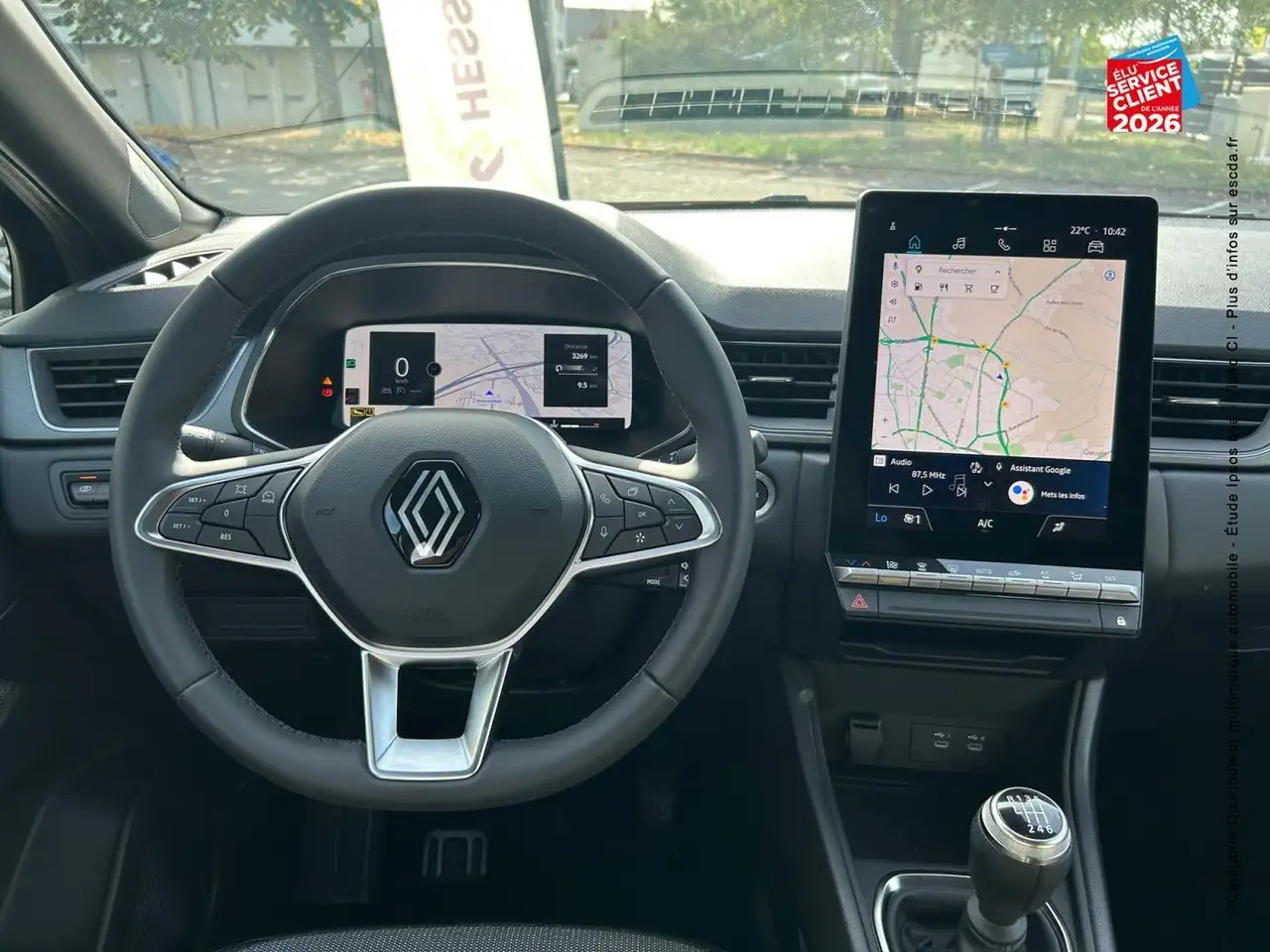 Renault Captur — photo 17
