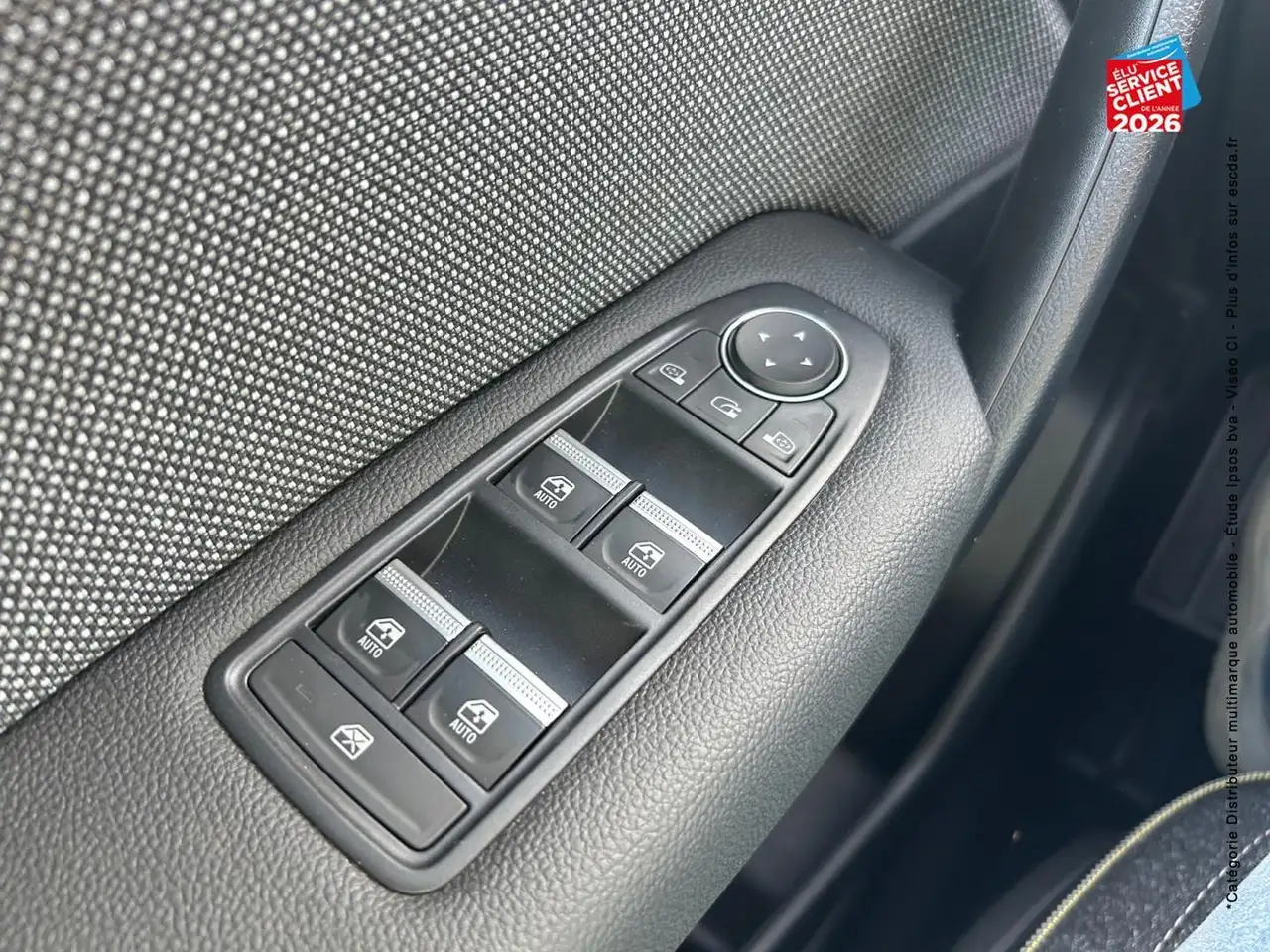 Renault Captur — photo 19
