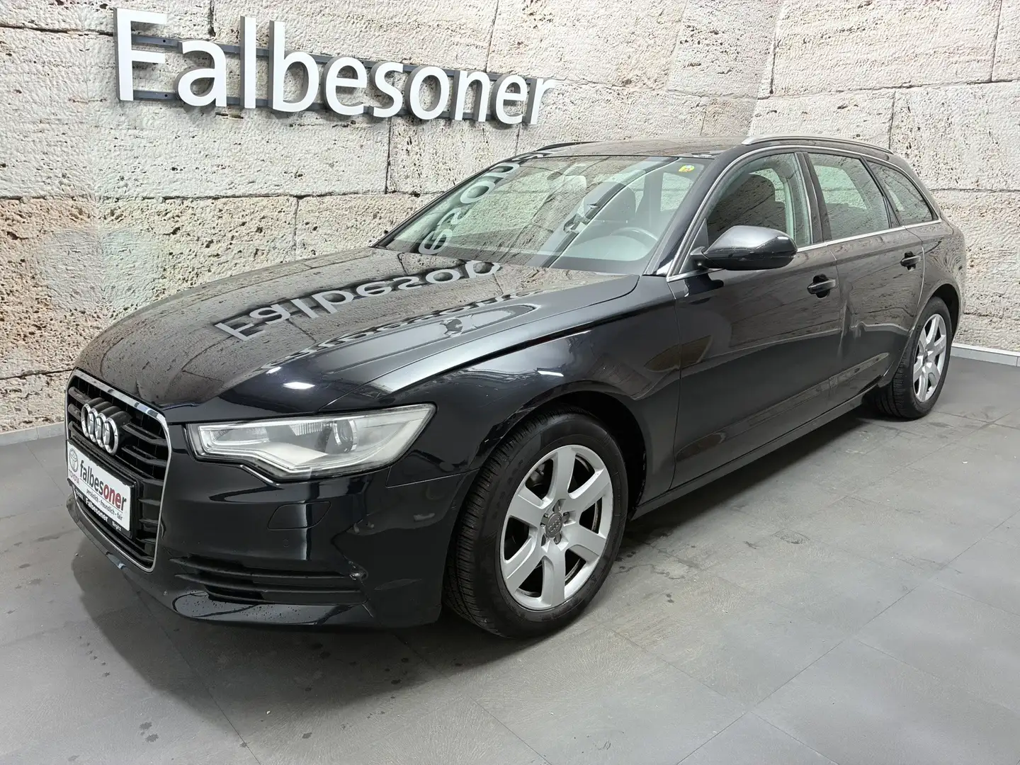 Audi A6 Avant 2.0 TDI Schwarz - 1