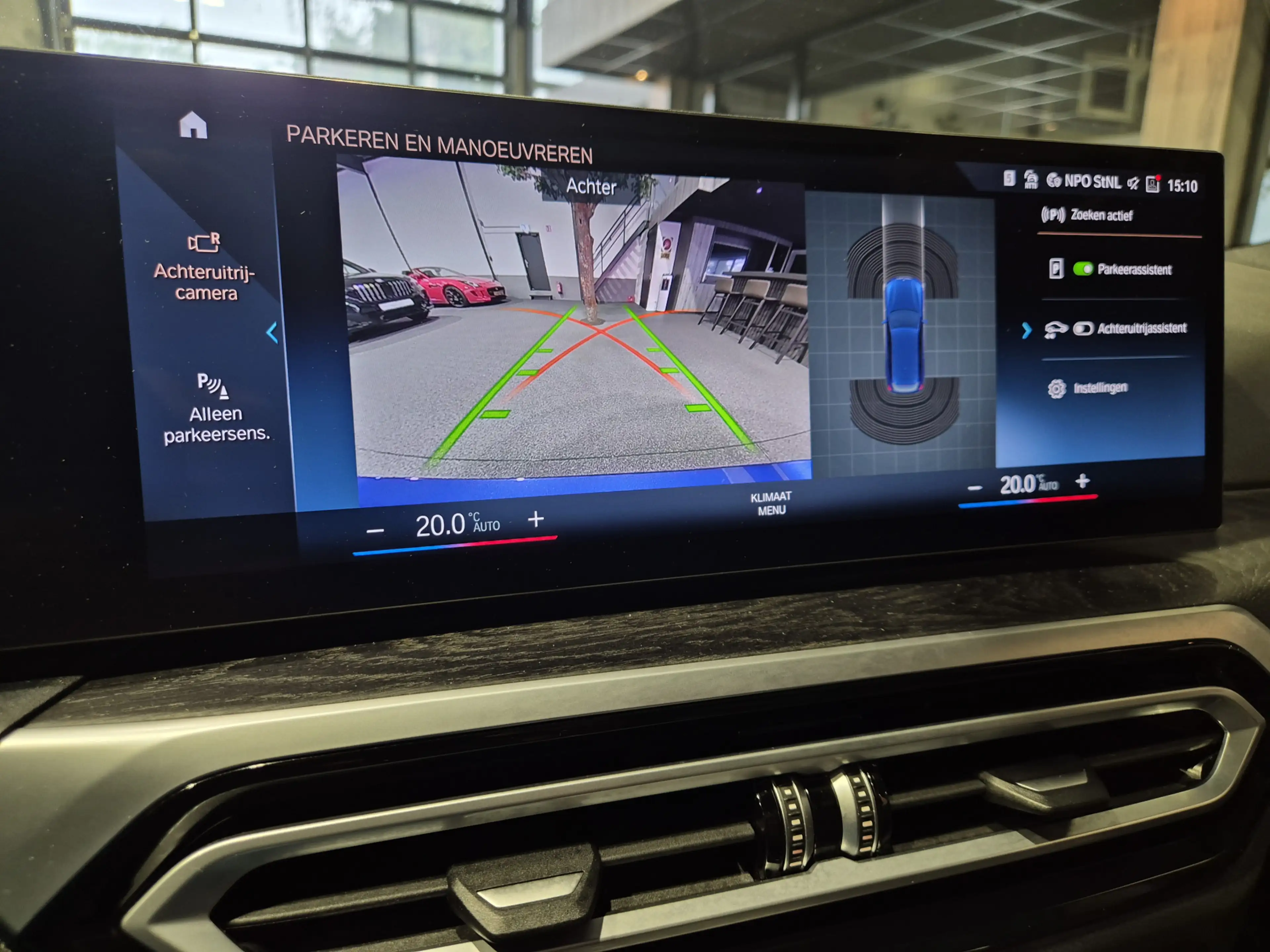 BMW 330 3-serie Touring 330e xDrive M-Sport | Panorama | H — photo 14