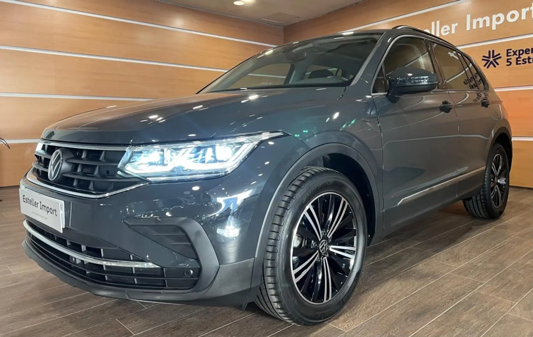 Volkswagen Tiguan 2.0TDI Life DSG 110kW Gris - 2
