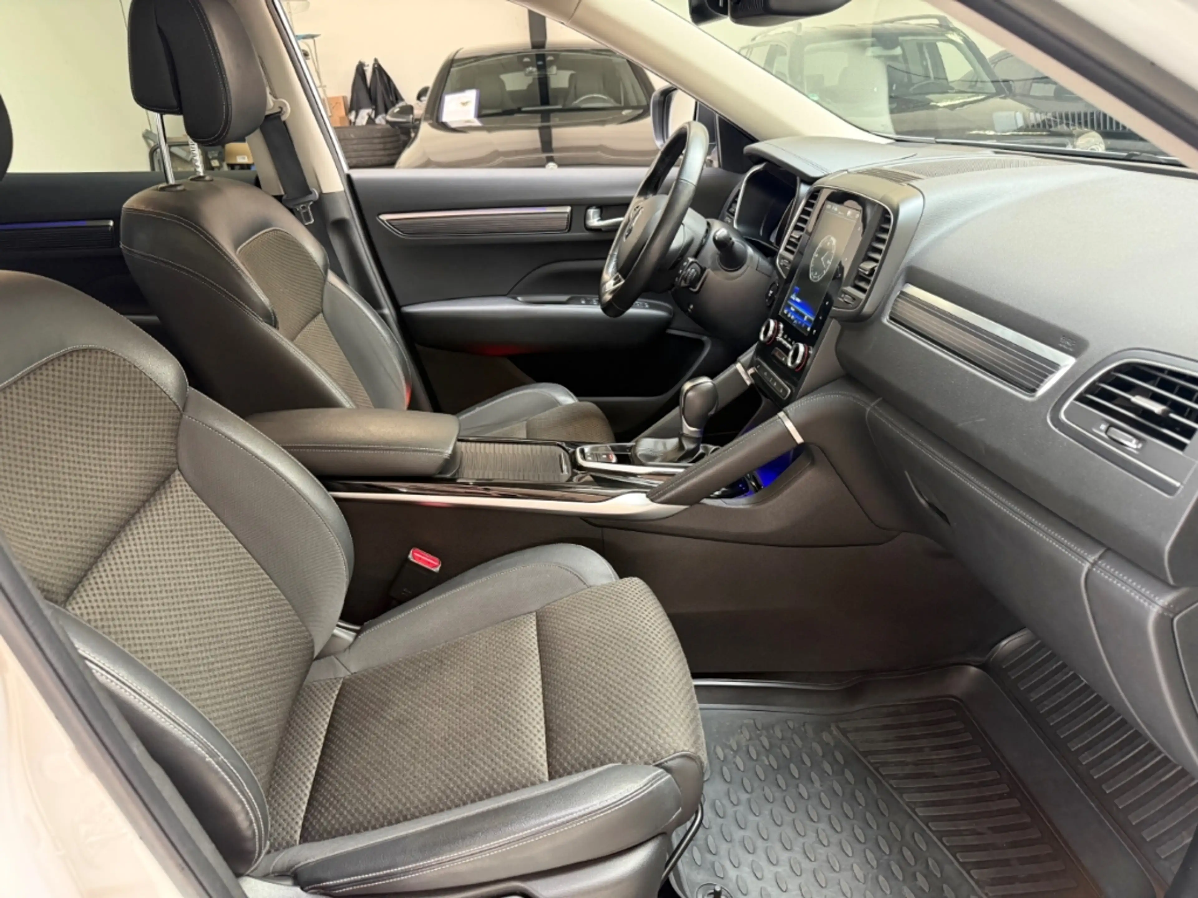 Renault Koleos Intens 4x4 1.Hand Scheckheft Apple CarPlay Android — photo 13