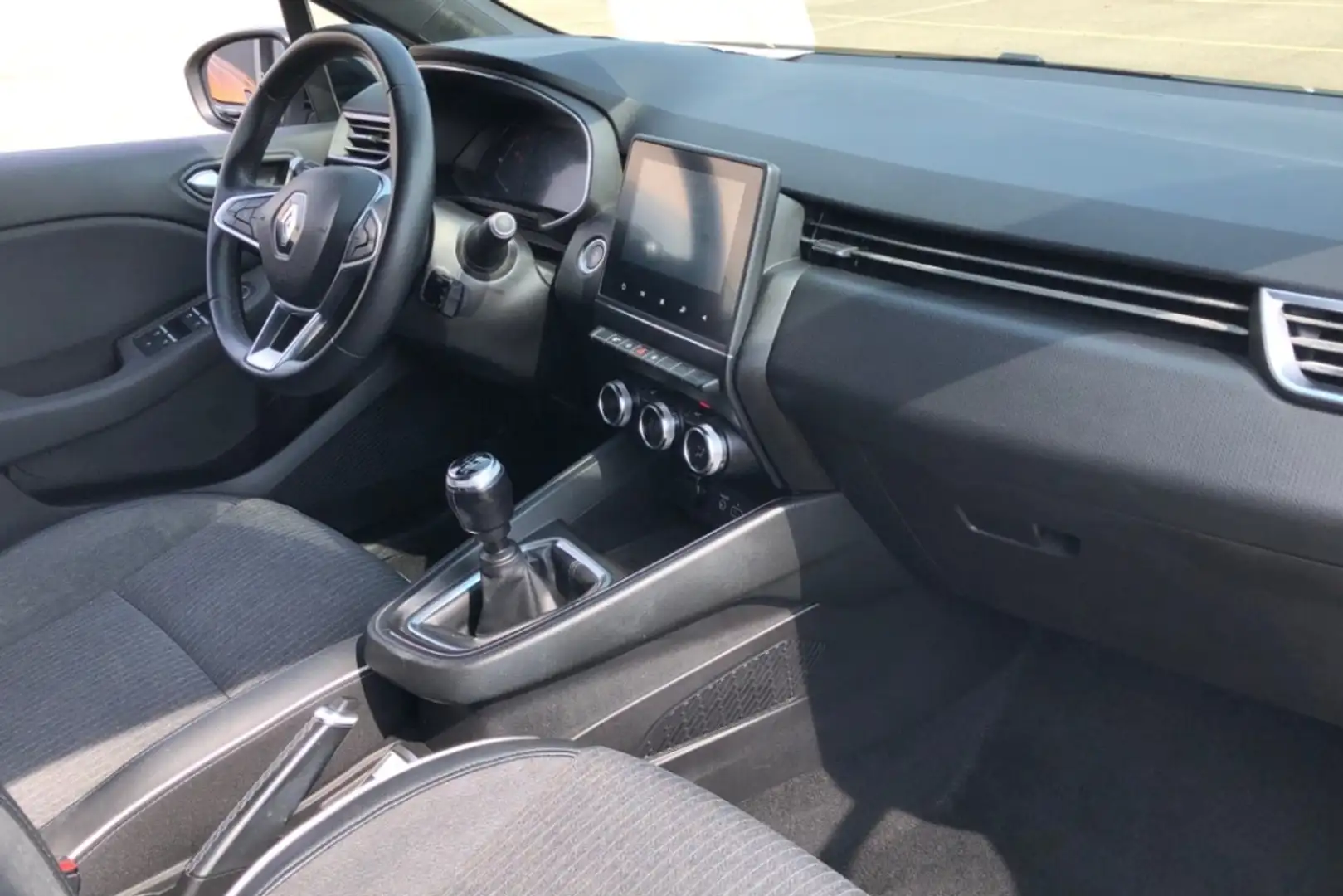 Renault Clio 1.0 TCE 67KW ZEN 90 5P Blanco - 2