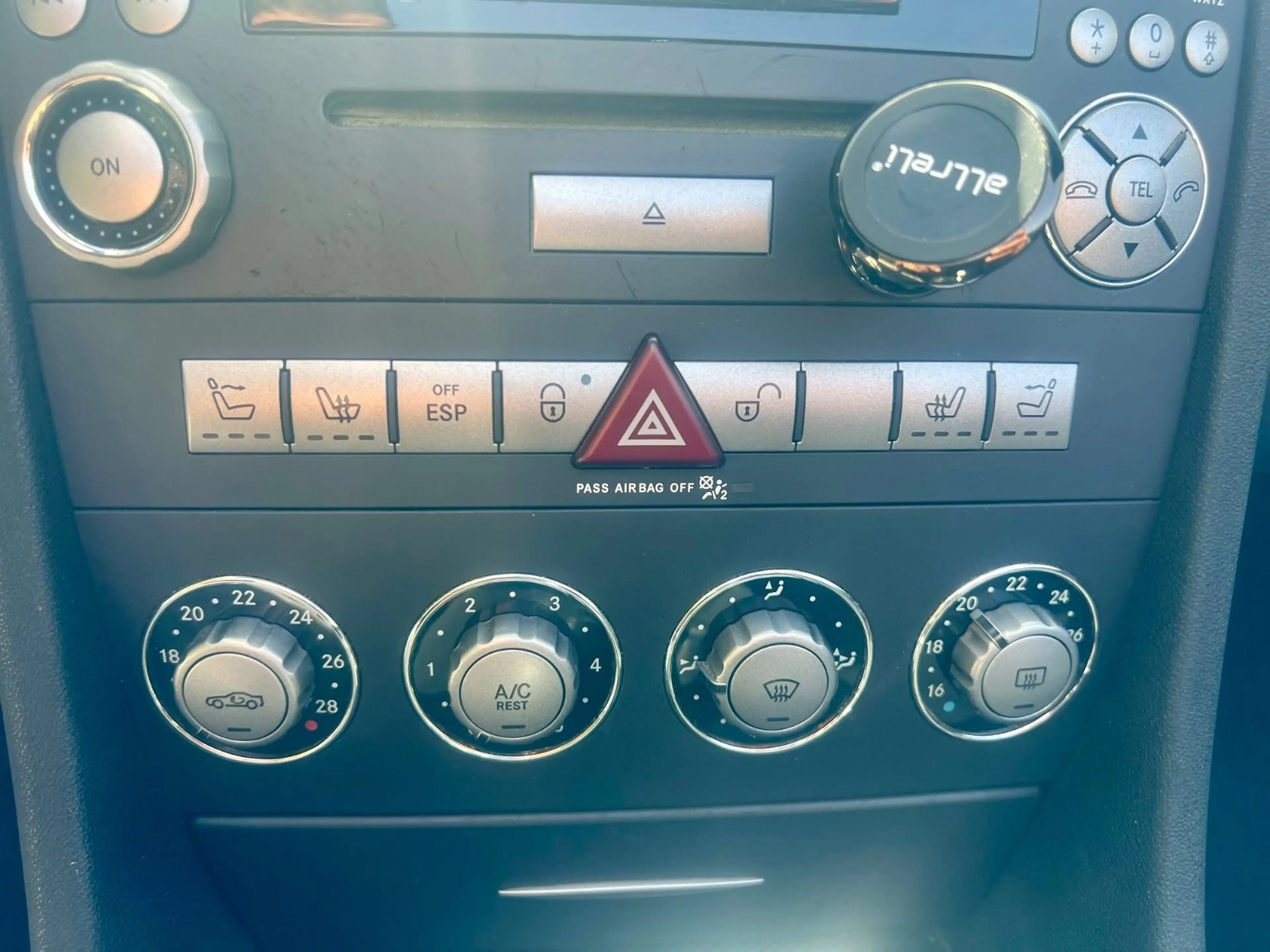 Mercedes-Benz SLK 200 Kompressor Roadster //TOP// kein Rost — photo 13