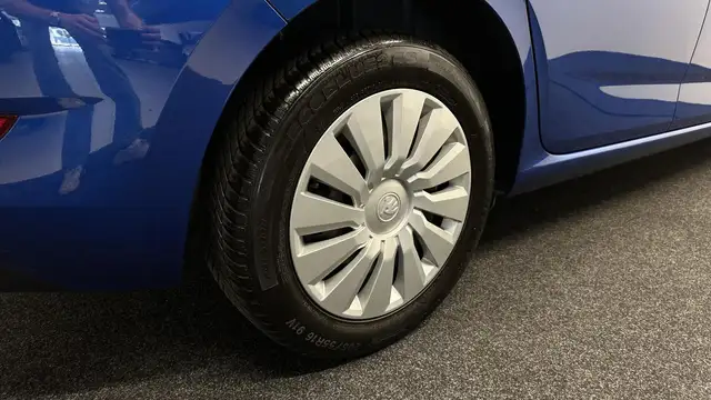 Skoda Scala view 13