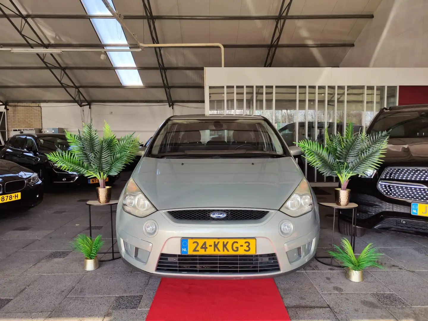 Ford S-Max 2.3 AUT TITANIUM! 2010 Verde - 1