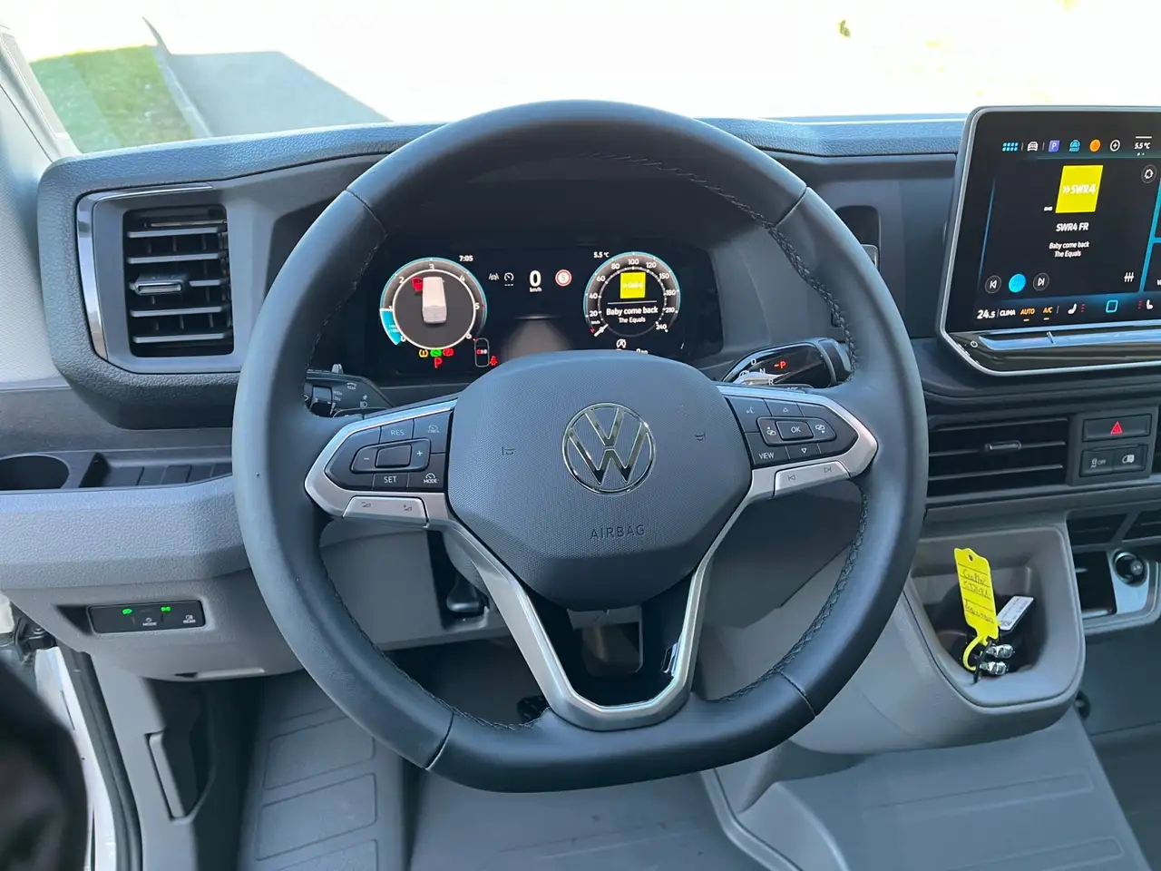 Volkswagen Crafter 2026 — фото 11