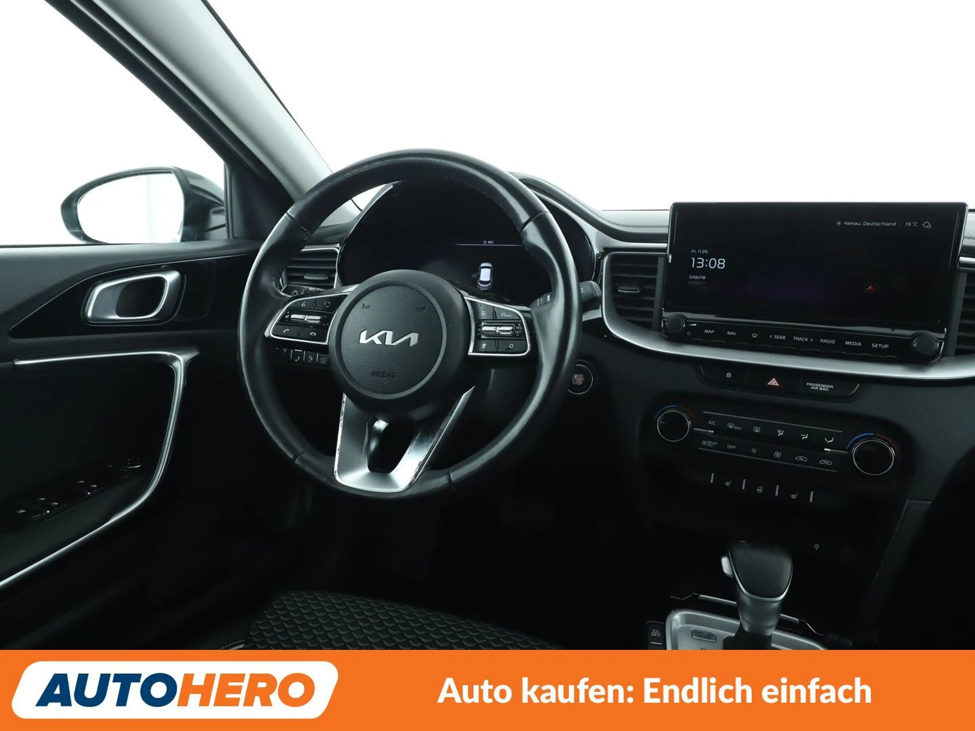 Kia XCeed 1.6 Plug-in Hybrid Platinum Edition Aut*NAVI*LED* — photo 13