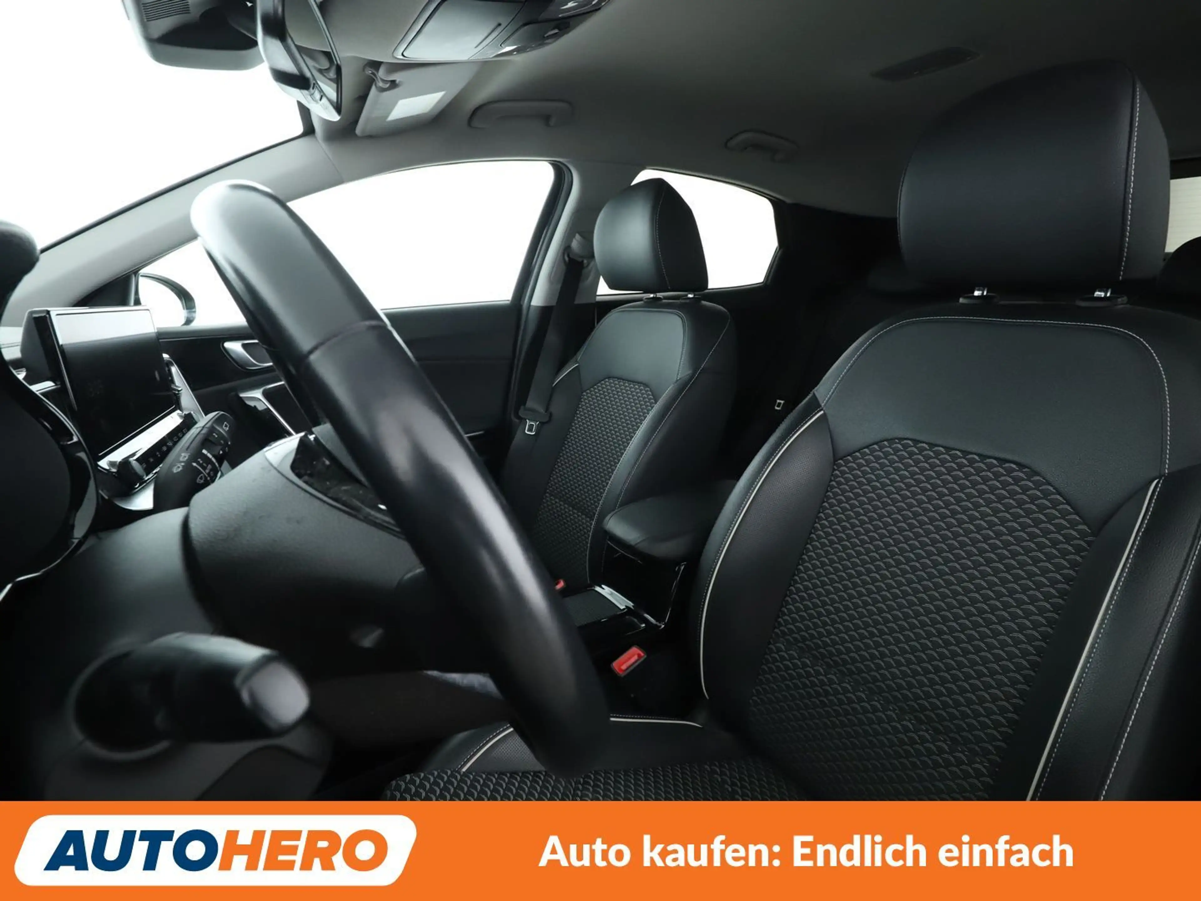 Kia XCeed 1.6 Plug-in Hybrid Platinum Edition Aut*NAVI*LED* — photo 10