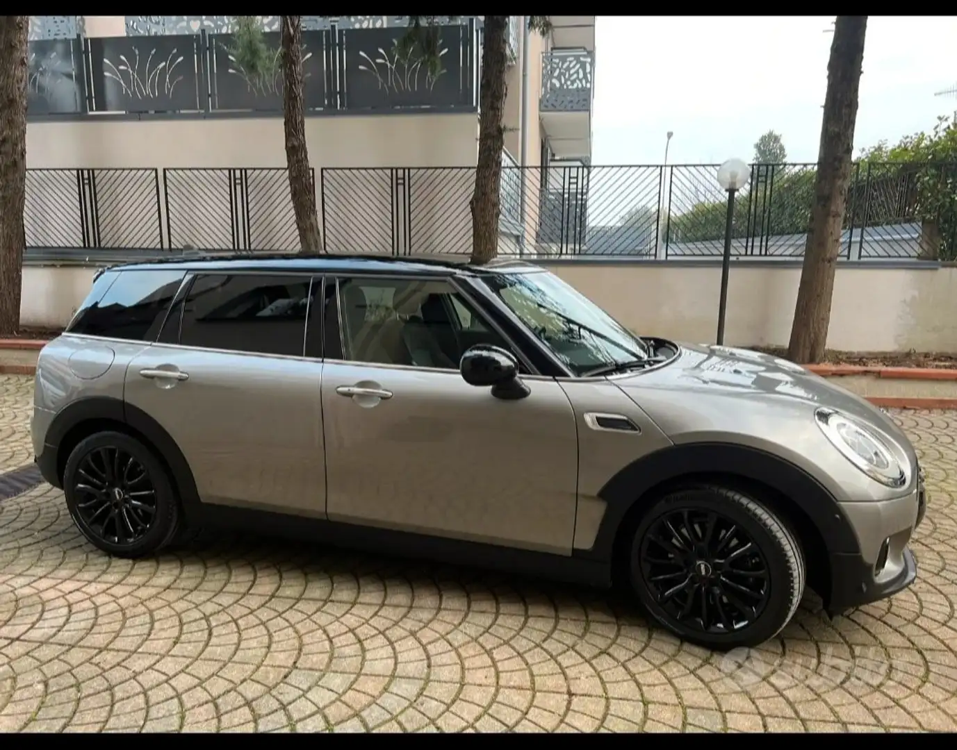 MINI Cooper D Clubman Mini Clubman 2.0 Cooper D Hype auto my18 Grigio - 1