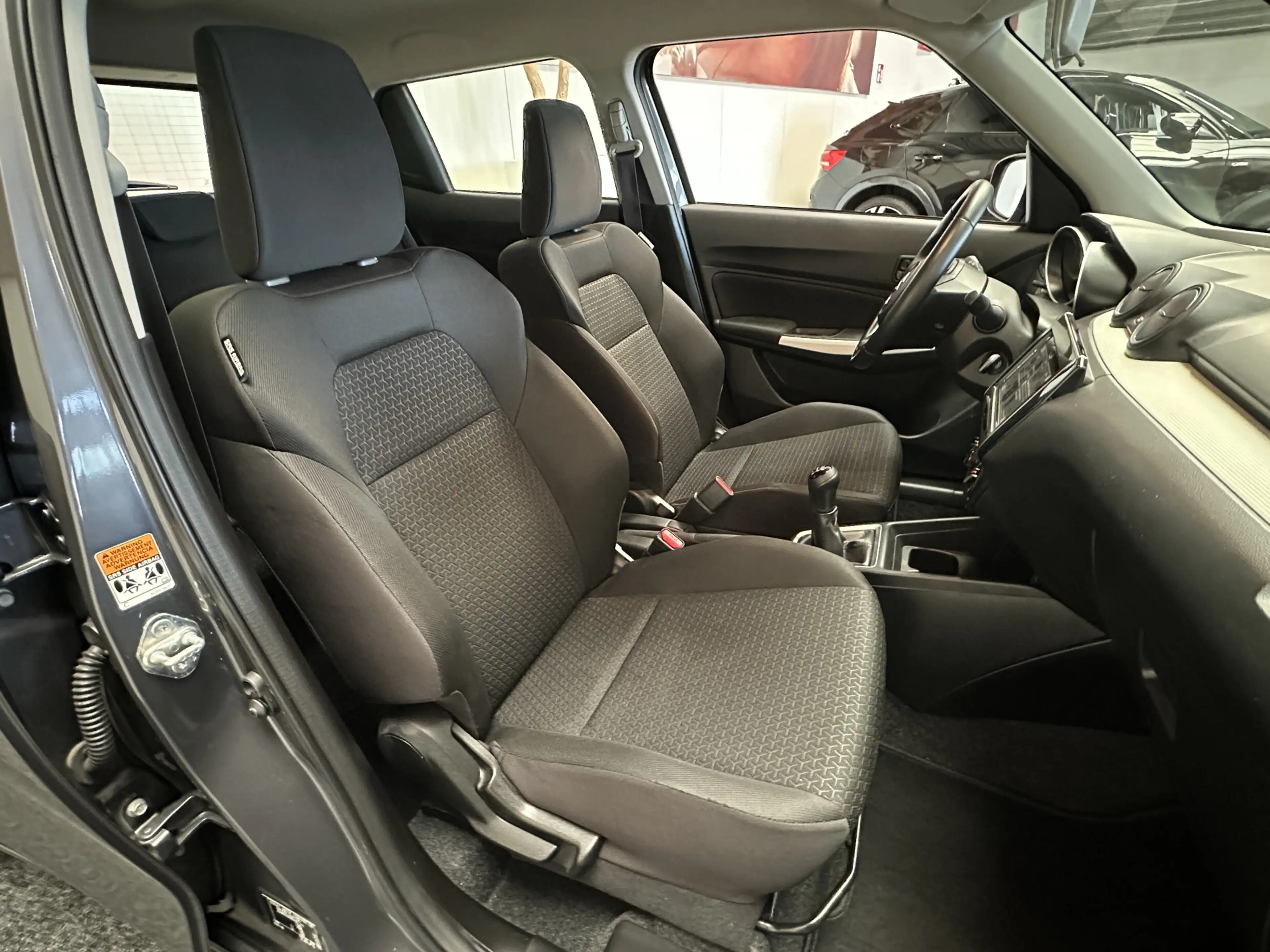 Suzuki Swift 1.2 COMFORT SMART HYBRID APPLE CARPLAY/ANDROID AUT — photo 16