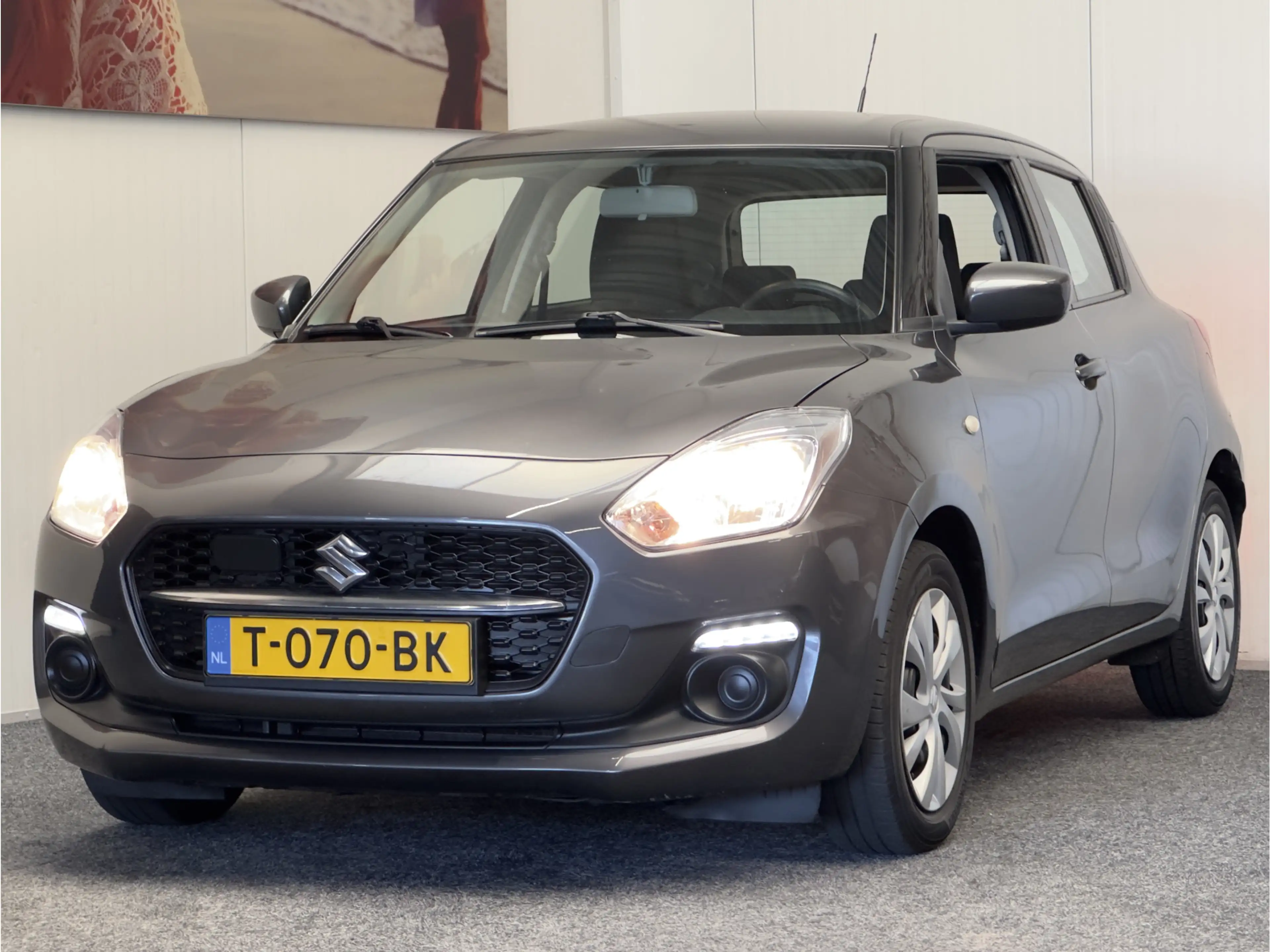 Suzuki Swift 1.2 COMFORT SMART HYBRID APPLE CARPLAY/ANDROID AUT — photo 37