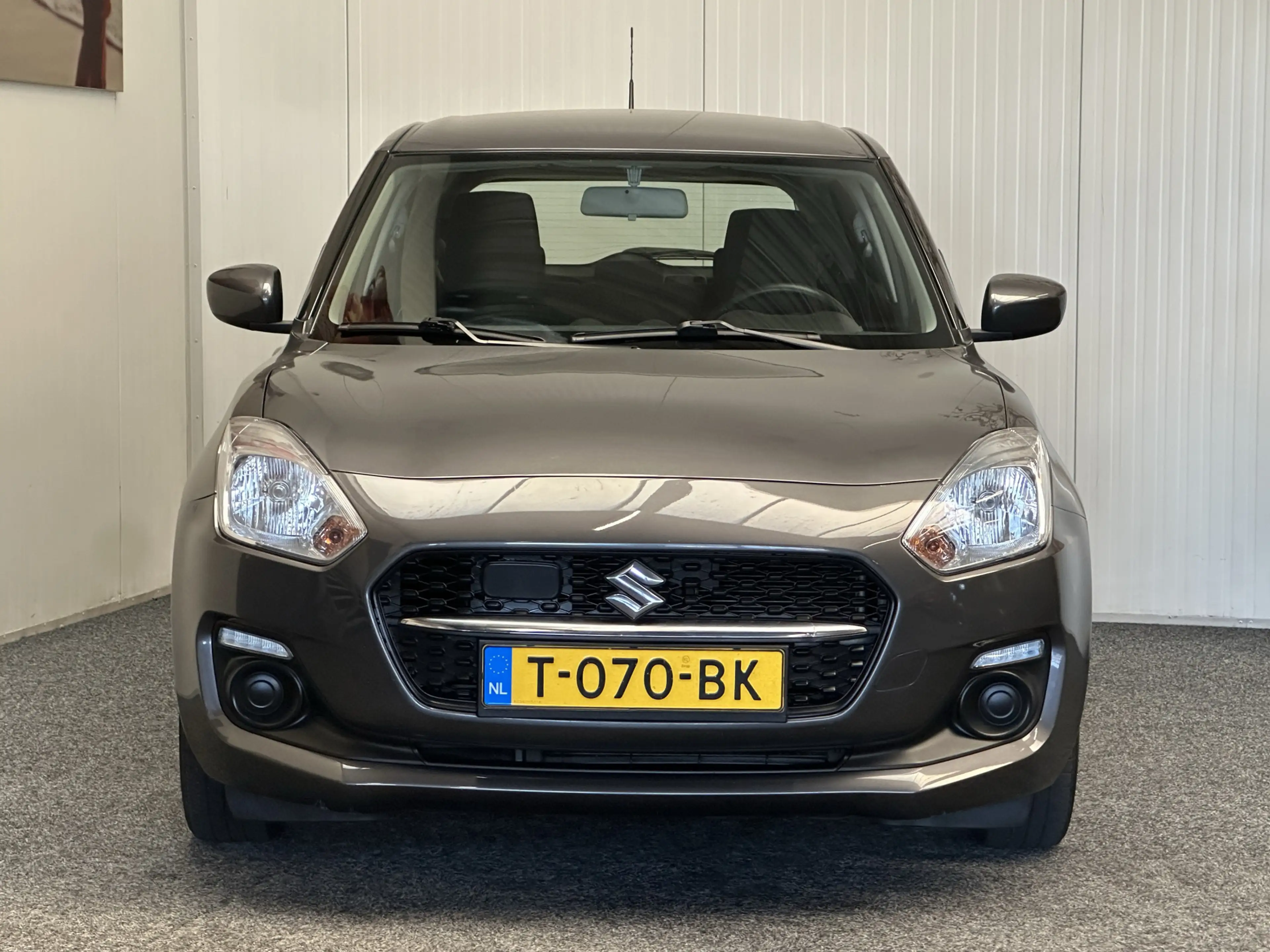 Suzuki Swift 1.2 COMFORT SMART HYBRID APPLE CARPLAY/ANDROID AUT — photo 3