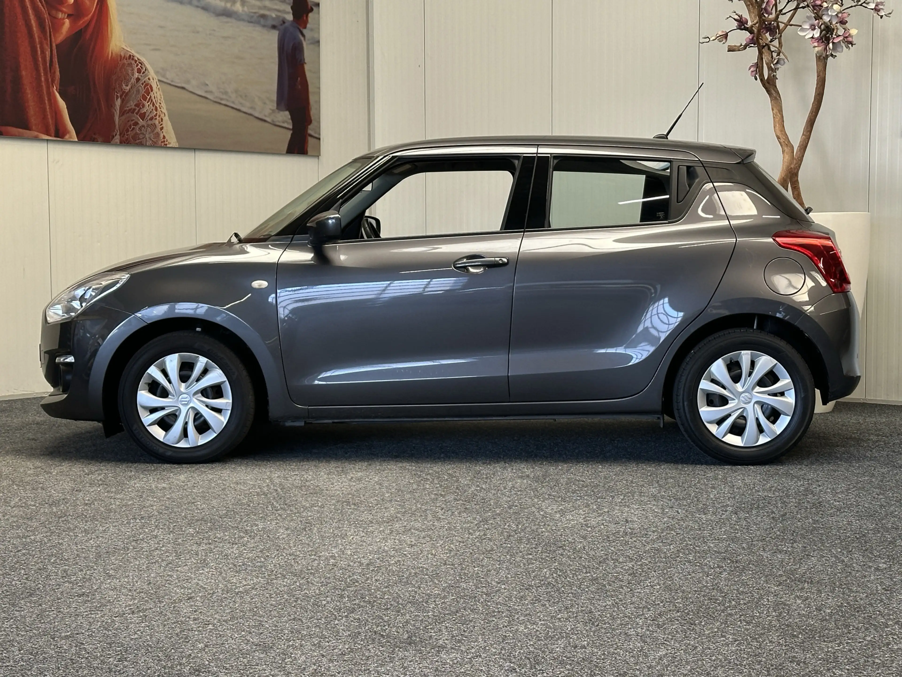 Suzuki Swift 1.2 COMFORT SMART HYBRID APPLE CARPLAY/ANDROID AUT — photo 5