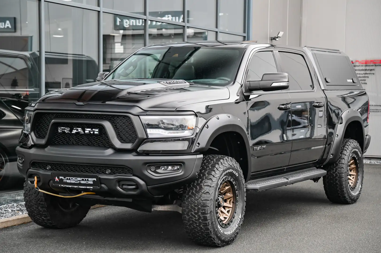 Dodge RAM 1500 5.7 V8 eTorque Rebel GT FOX Höherlegung Noir - 2