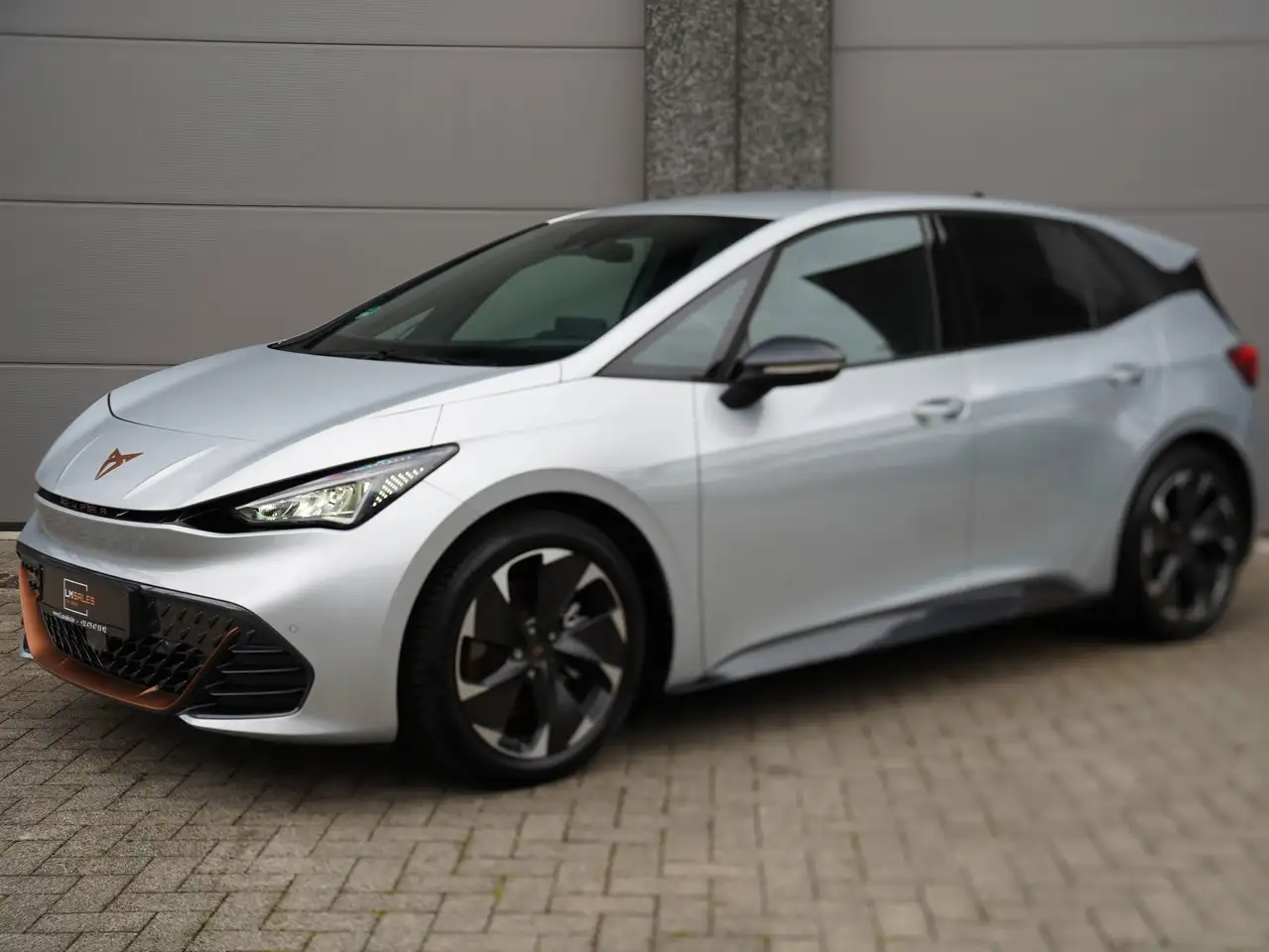 Cupra Born 82 kWh MODEL 2025 *WARMTEPOMP / HEAD-UP / CAMERA / SFEERVERLICHTING / ZETELVERWARMING /, миниатюра 2