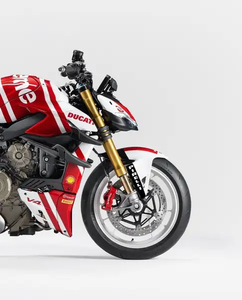 Ducati Streetfighter - foto 6