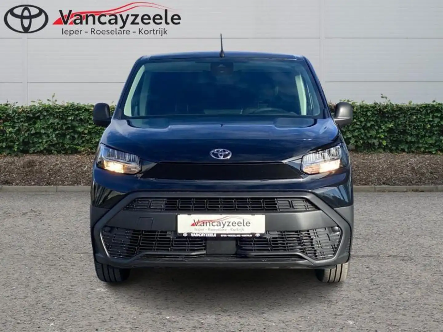 Toyota Proace City Van / Prijs ex. btw=€18925 Zwart - 2