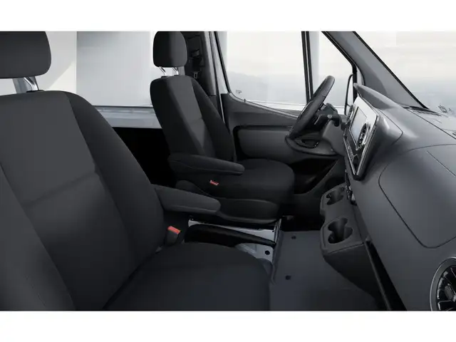 Mercedes-Benz Sprinter view 8