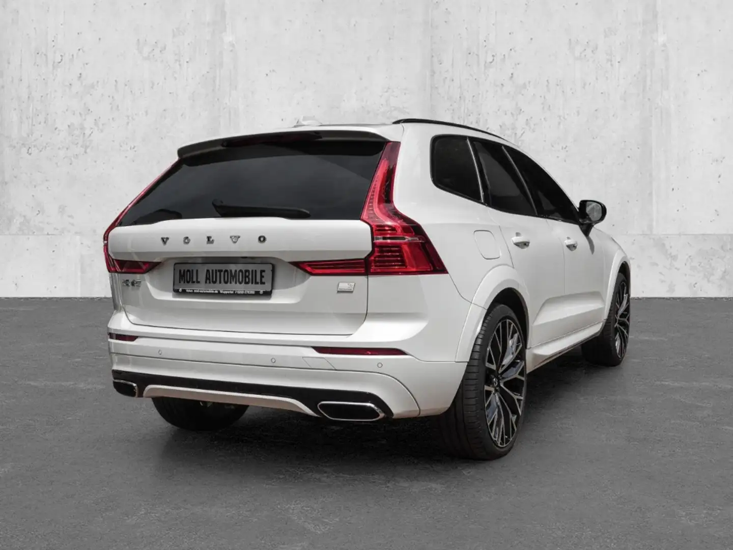 Volvo XC60 R Design Recharge Plug-In Hybrid AWD T6 Twin Engin Weiß - 2