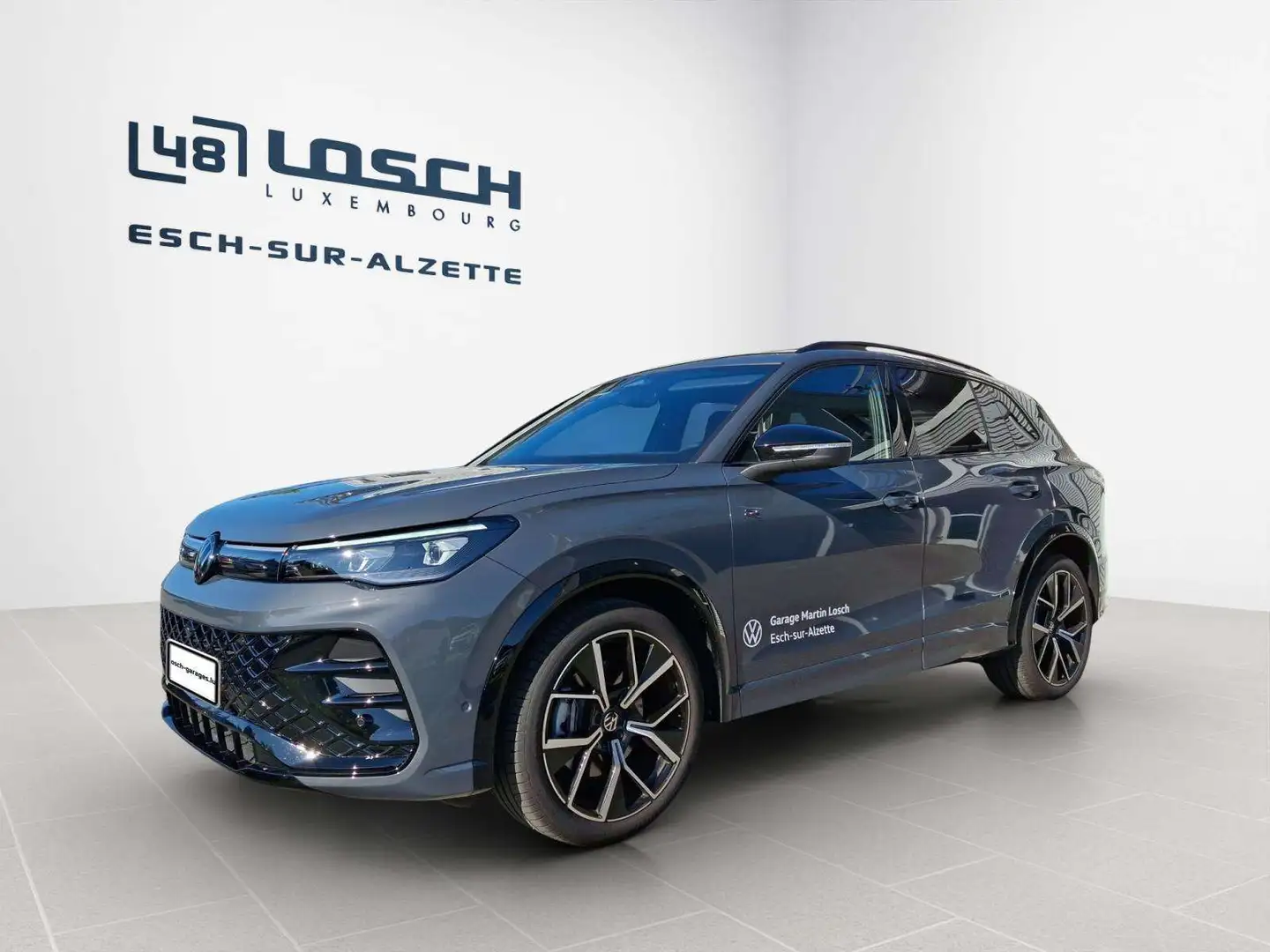 Volkswagen Tiguan R-Line Gris - 1