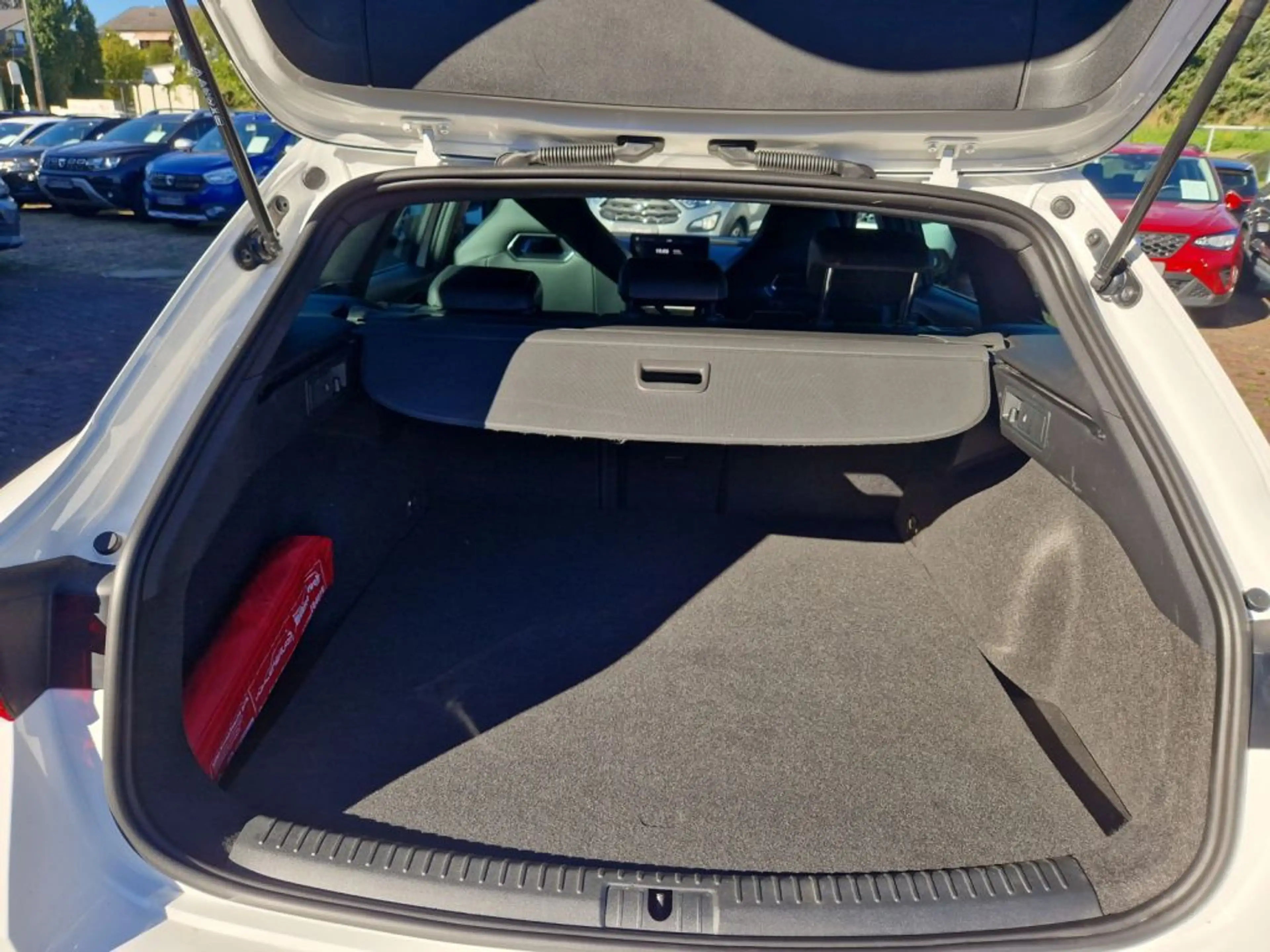 CUPRA Leon Sportstourer 1.4 e-Hybrid (180 kW System) VZ — photo 7